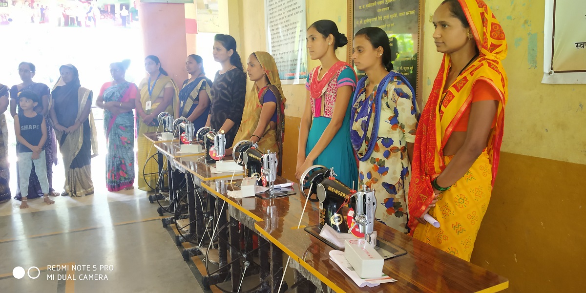 Sewing machine distribution to needy women