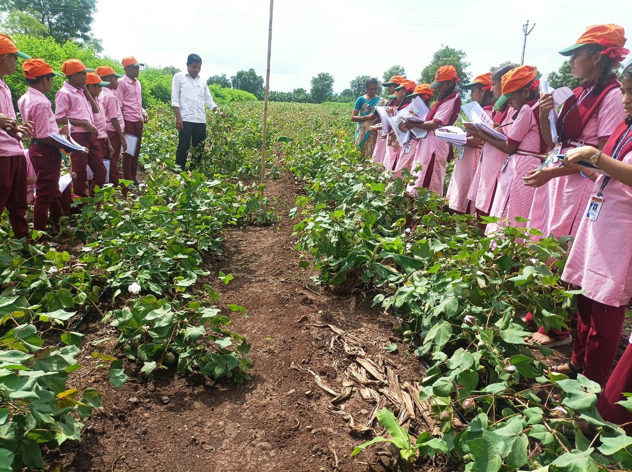 Field visit guided by Kailas Banjara