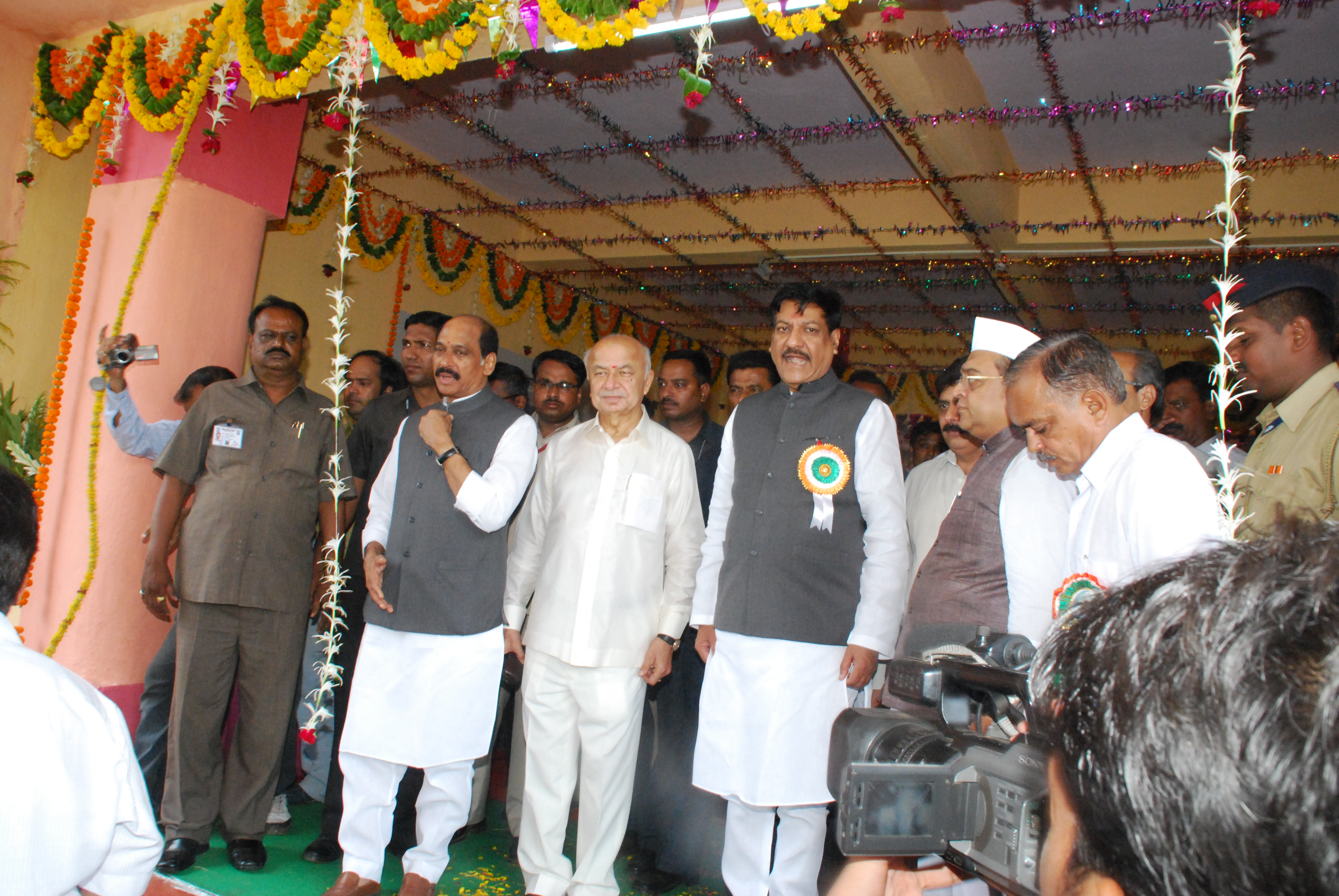 Hon. Shri Prithviraj Chavan (Chief Minister, Maharashtra) — School Building Inauguration Visit